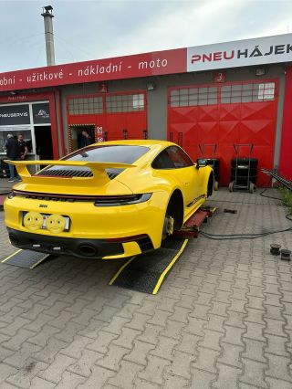 📌 Kompletní přezutí pneumatik a prodej pneumatik Michelin Pilot sport 4 S v rozměrech 245/35-20 a 305/30-20🙊⚡️. 👉🏻Na...